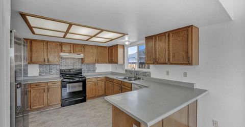 180 Monumental Circle, Sparks, NV 89436 Photo