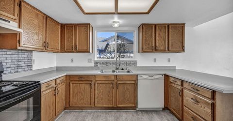 180 Monumental Circle, Sparks, NV 89436 Photo