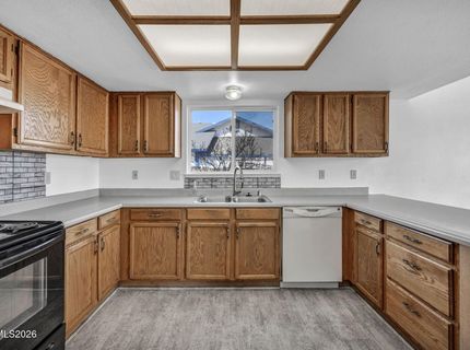 180 Monumental Circle, Sparks, NV 89436 Photo