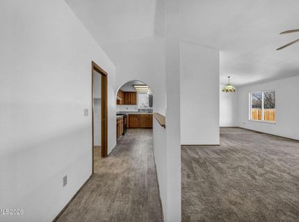 180 Monumental Circle, Sparks, NV 89436 Photo