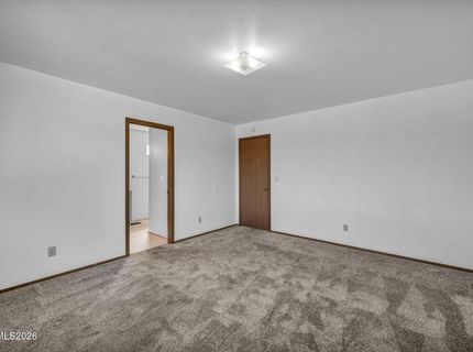 180 Monumental Circle, Sparks, NV 89436 Photo
