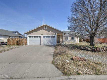 180 Monumental Circle, Sparks, NV 89436 Photo