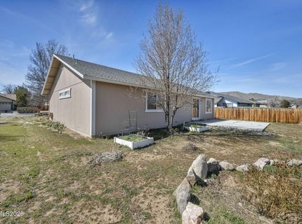 180 Monumental Circle, Sparks, NV 89436 Photo