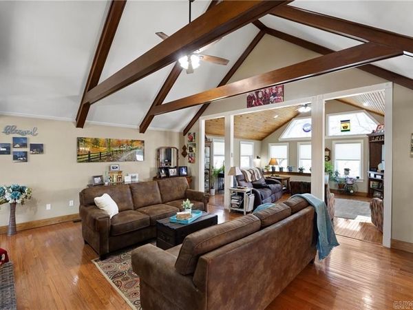 210 Hilltop Drive, Russellville, AR 72802