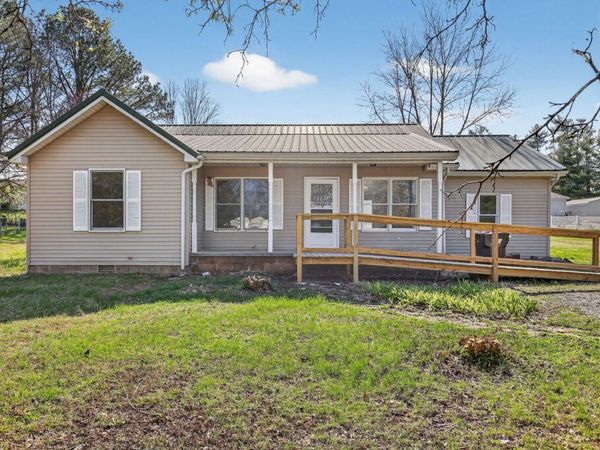 109 Illini Court , Vienna, IL 62995