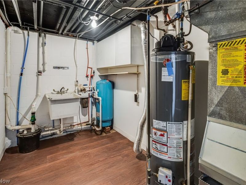 5468 Hoagland Blackstub Road, Cortland, OH 44410 Photo 27