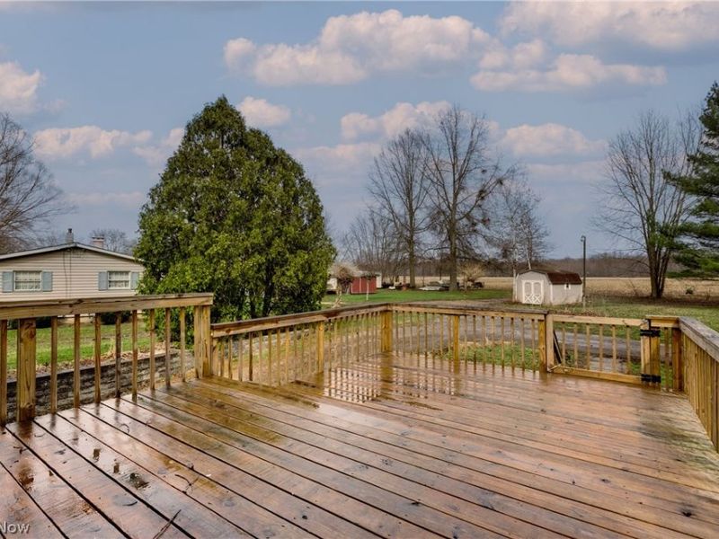 5468 Hoagland Blackstub Road, Cortland, OH 44410 Photo 28