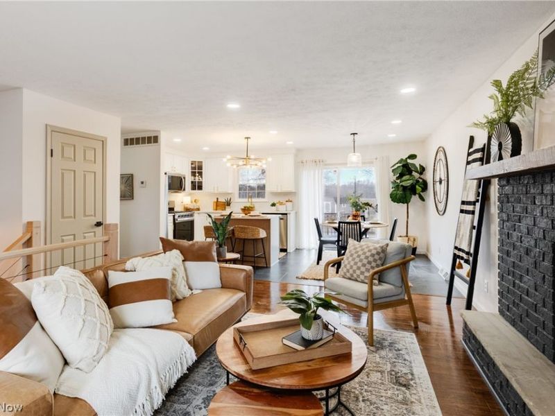 5468 Hoagland Blackstub Road, Cortland, OH 44410 Photo 6