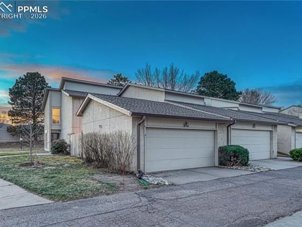3330 Templeton Gap Road, Unit 22, Colorado Springs, CO 80907