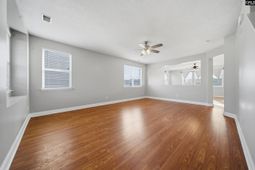 158 Rivendale Drive photo 4