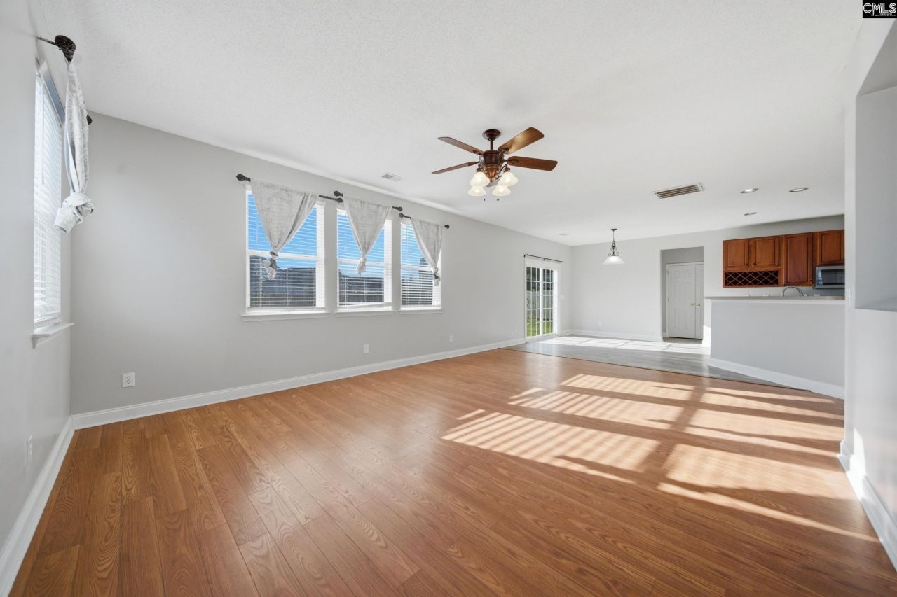 158 Rivendale Drive Photo 7