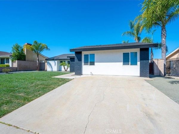 1981 Olive, Santa Maria, CA 93454