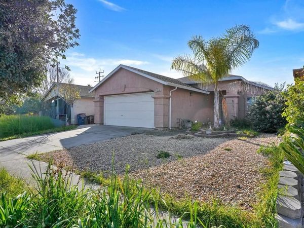 218 Christensen Ave, Salinas, CA 93906