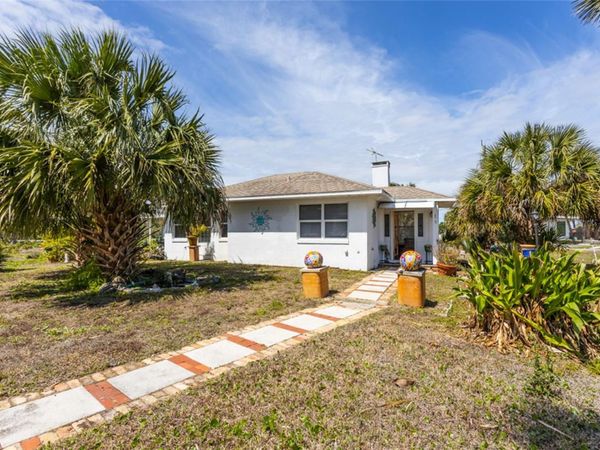 5 MOODY DRIVE , PALM COAST, FL 32137