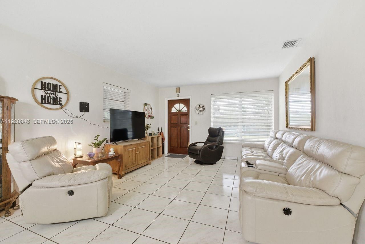 1930 SW 82nd Ave , Miami, FL 33155 Photo