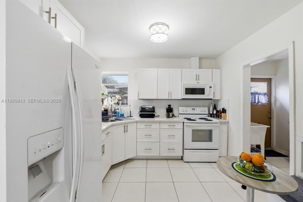 1930 SW 82nd Ave , Miami, FL 33155 Photo