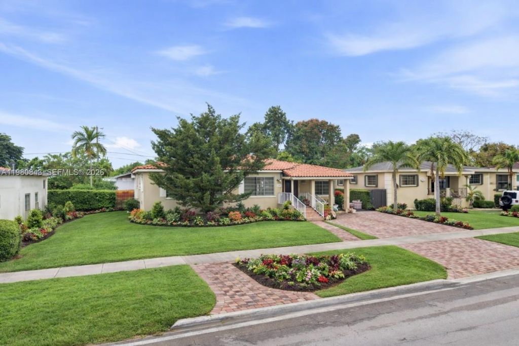 1930 SW 82nd Ave , Miami, FL 33155 Photo