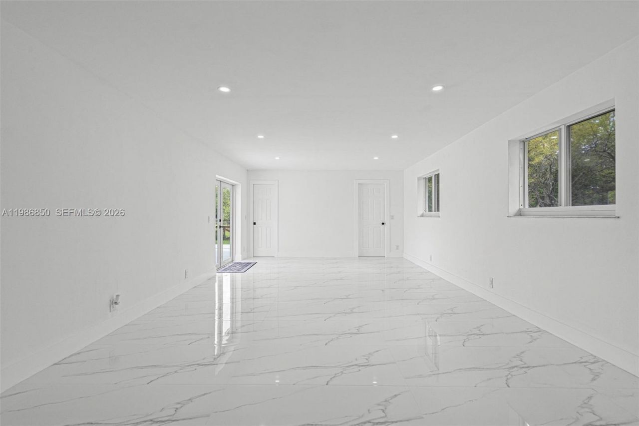4830 SW 188th Ave, Southwest Ranches, FL 33332 Photo