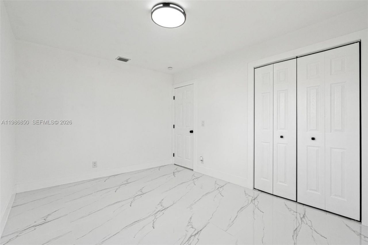 4830 SW 188th Ave, Southwest Ranches, FL 33332 Photo