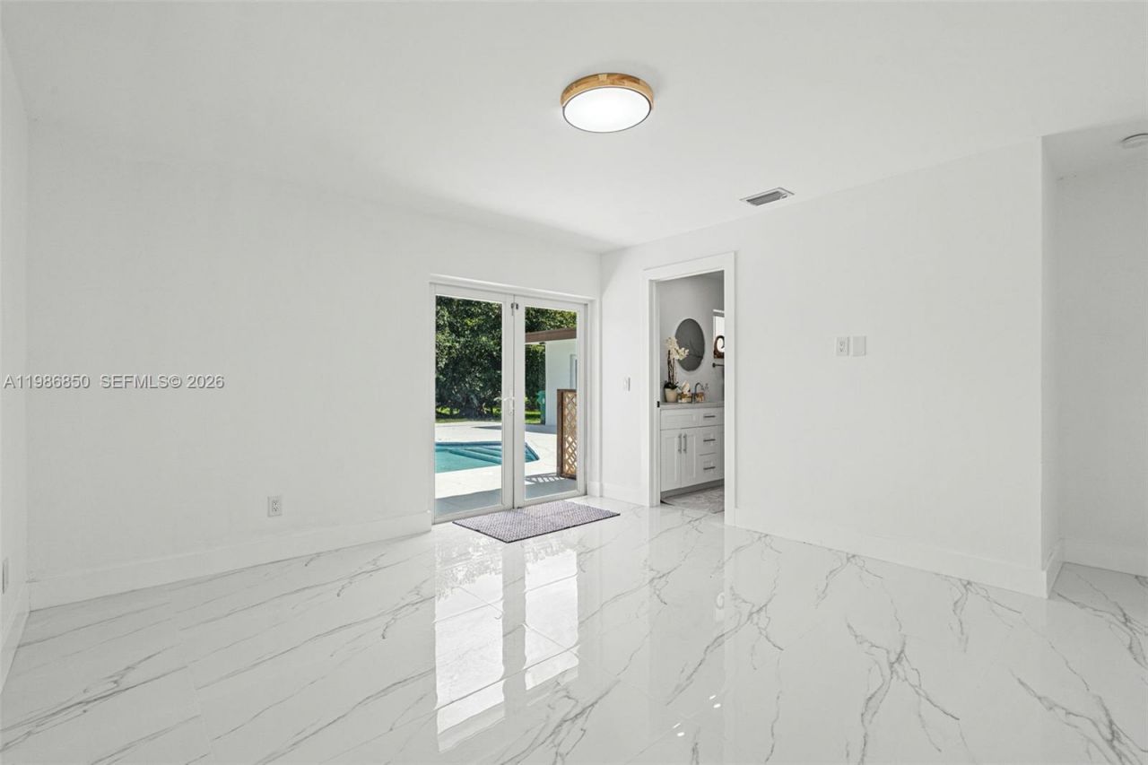 4830 SW 188th Ave, Southwest Ranches, FL 33332 Photo