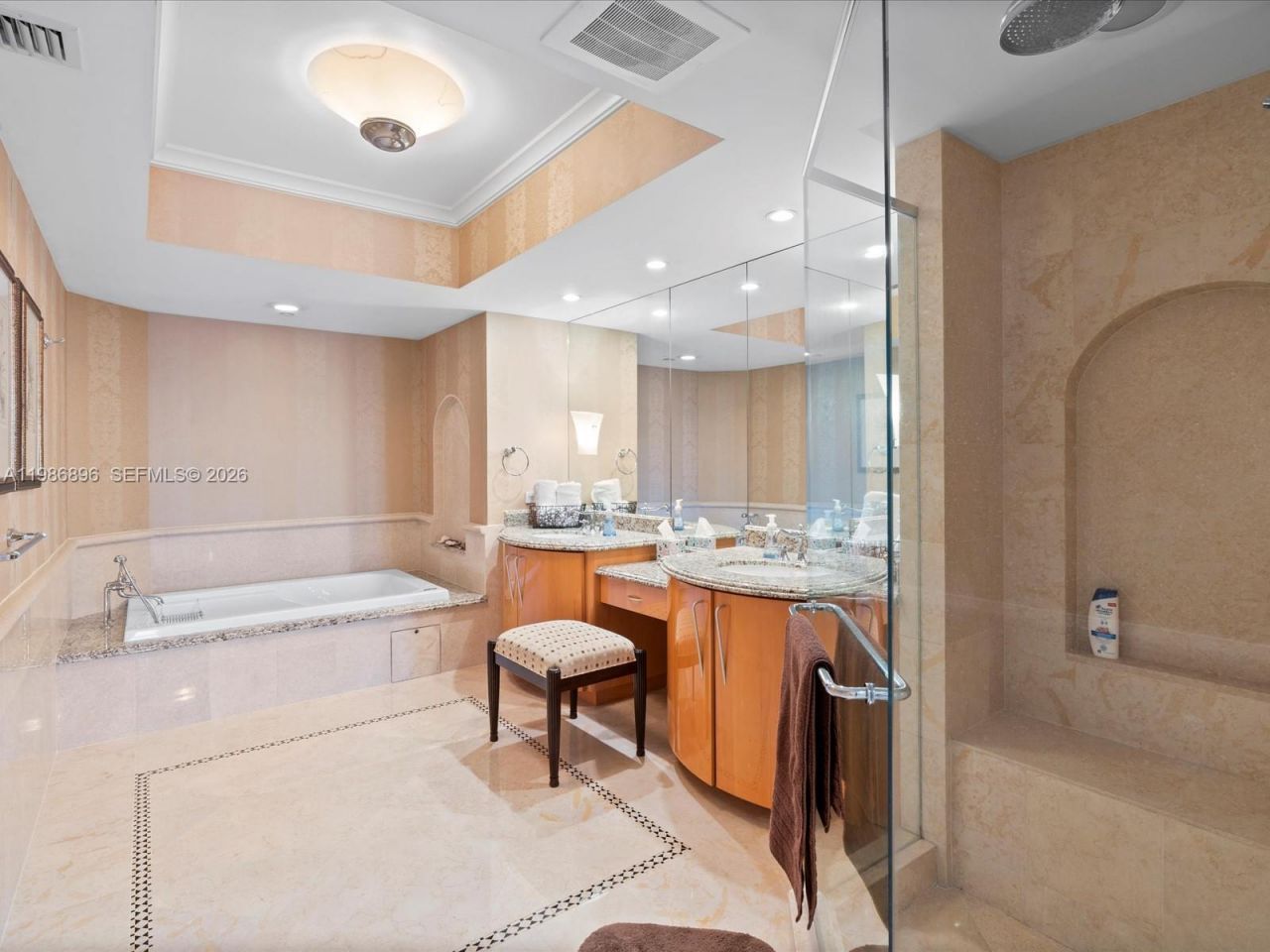 17875 Collins Ave , Unit 2903, Sunny Isles Beach, FL 33160 Photo