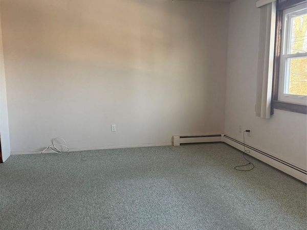 2282 Saratoga Street , Oceanside, NY 11572