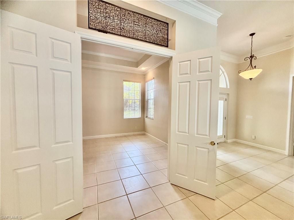 615 Soliel Dr, Naples, FL 34110 Photo