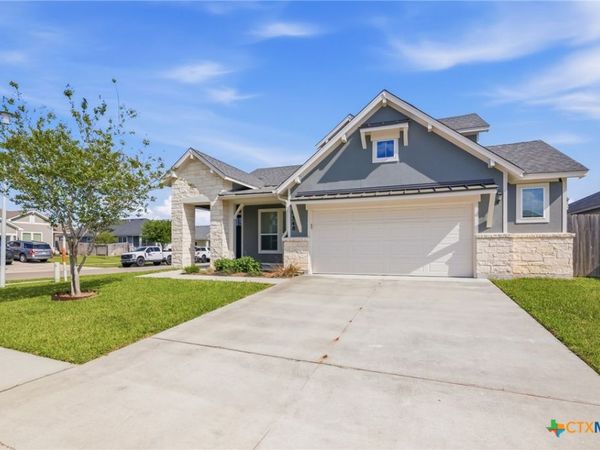 348 Brushy Creek, Victoria, TX 77904