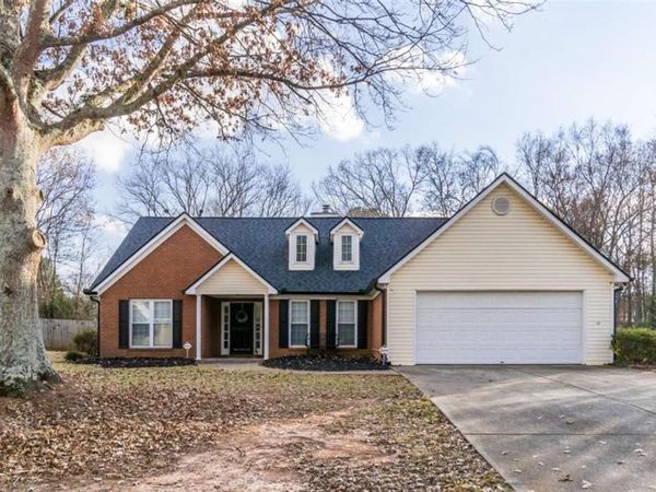 6325 N Glen Drive N, Cumming, GA 30028