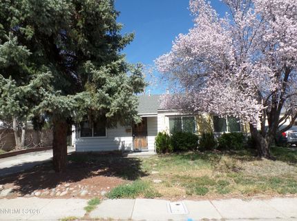 710 L Street, Sparks, NV 89431 Photo