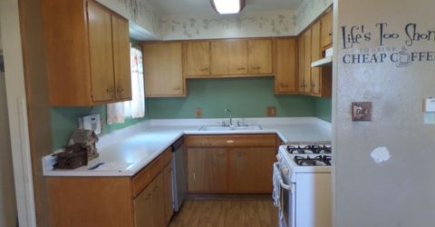710 L Street, Sparks, NV 89431 Photo