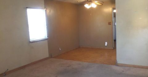 710 L Street, Sparks, NV 89431 Photo