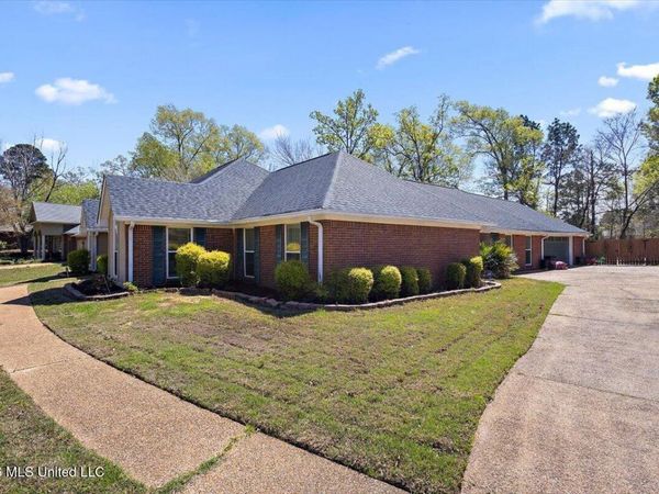314 Avalon Way, Brandon, MS 39047