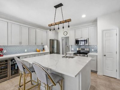 733 Ginglis Way, Mount Pleasant, SC 29464