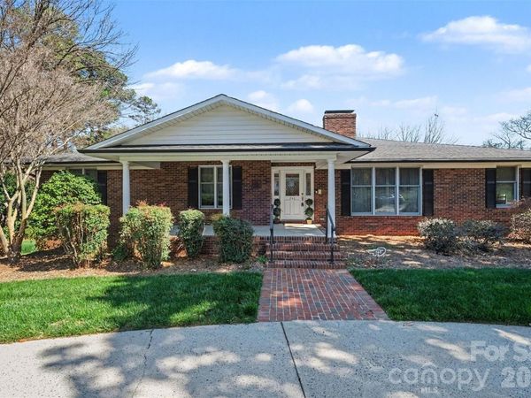 746 Grandview Drive NE, Concord, NC 28025