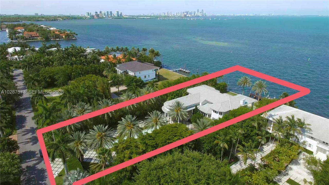 12 Tahiti Beach Island Rd , Coral Gables, FL 33143 Photo