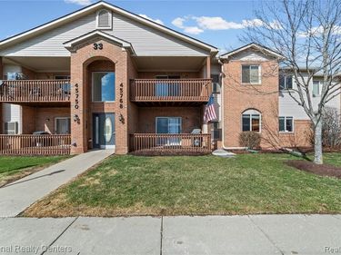 45750 Prairiegrass Court, Van Buren Twp, MI 48111