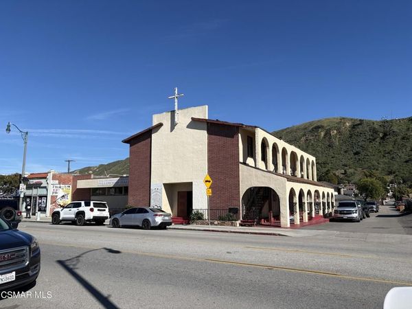 660 N Ventura Avenue, Ventura, CA 93001