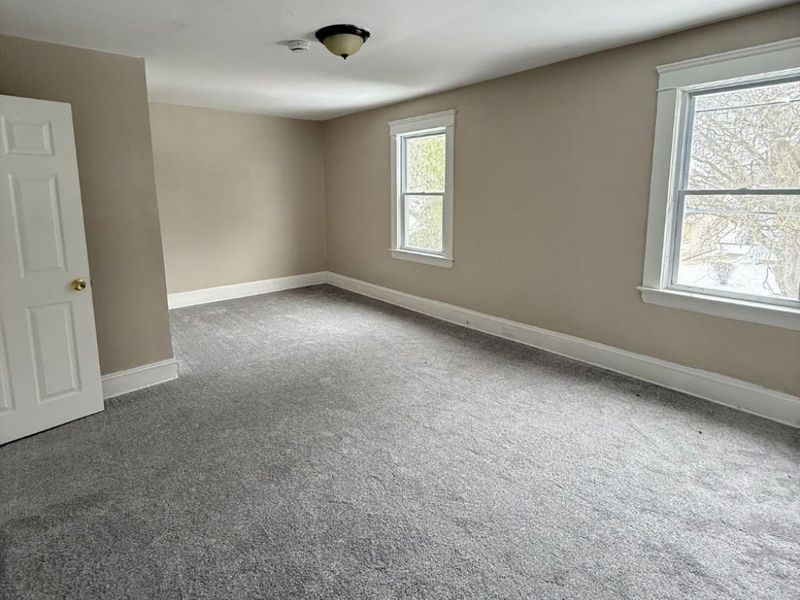 16902 Langly Avenue , Cleveland, OH 44128 Photo 13