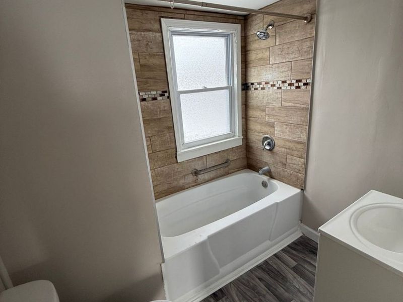 16902 Langly Avenue , Cleveland, OH 44128 Photo 18