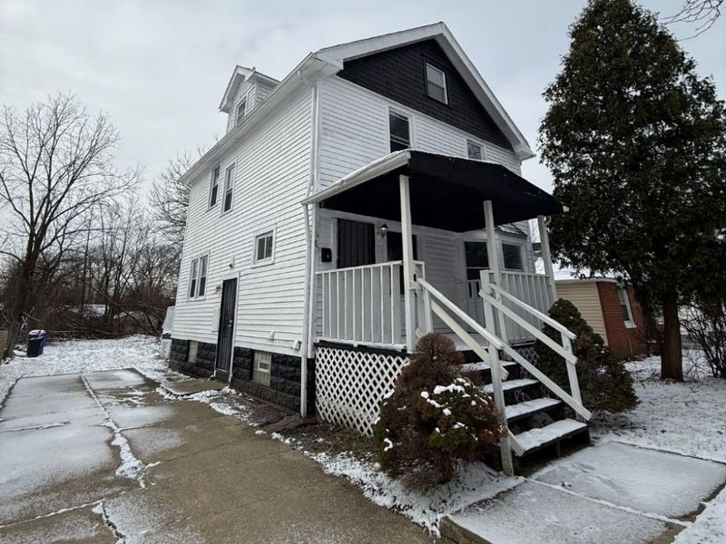 16902 Langly Avenue , Cleveland, OH 44128 Photo 3