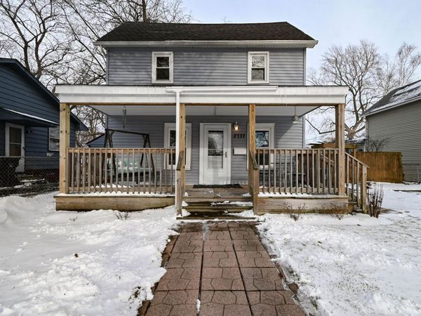 2737 Gabriel Avenue , Zion, IL 60099