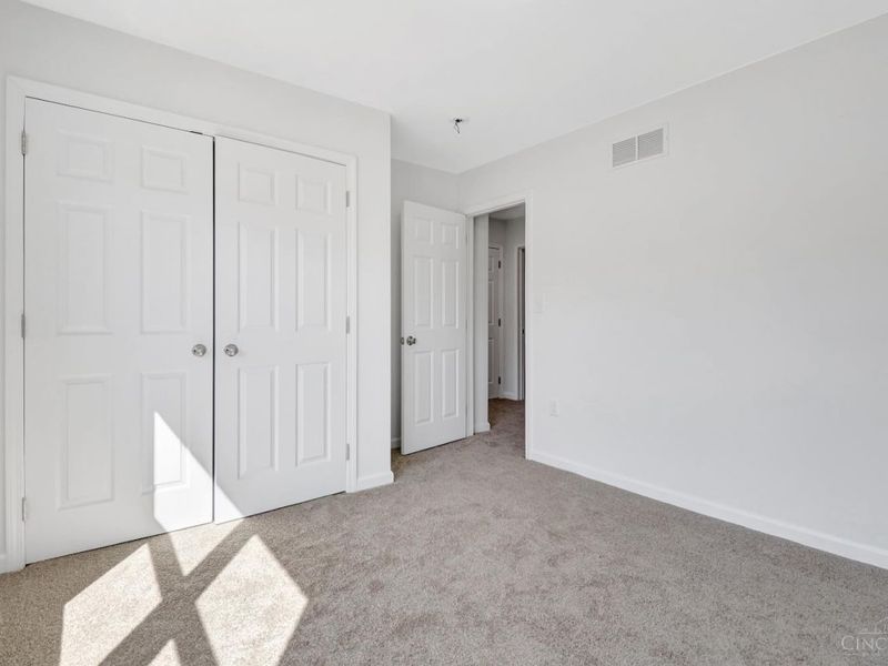 6000 Capri Drive, Cincinnati, OH 45224 Photo 25