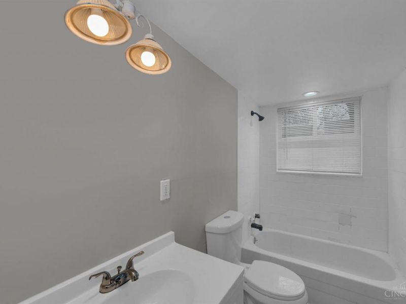 6110 Stover Ave, Cincinnati, OH 45237 Photo 15