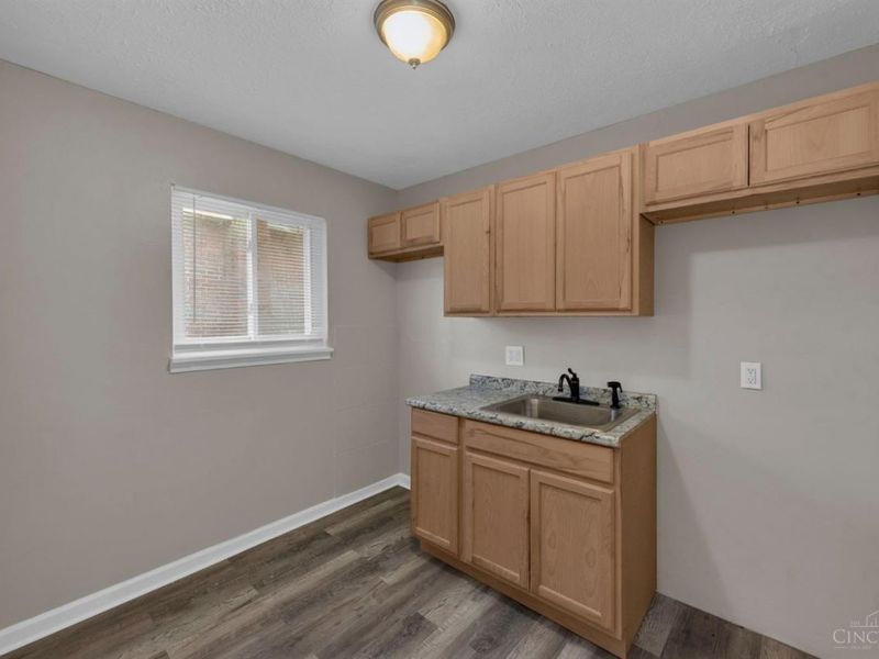 6110 Stover Ave, Cincinnati, OH 45237 Photo 19