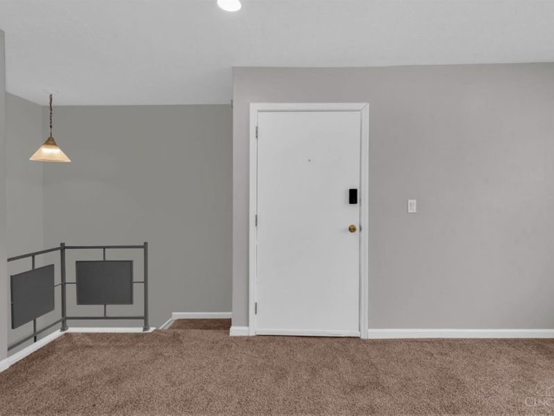 6110 Stover Ave, Cincinnati, OH 45237 Photo 3