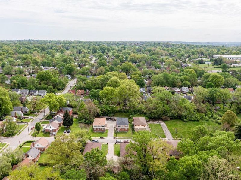6110 Stover Ave, Cincinnati, OH 45237 Photo 35