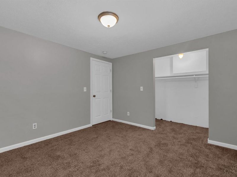 6110 Stover Ave, Cincinnati, OH 45237 Photo 4