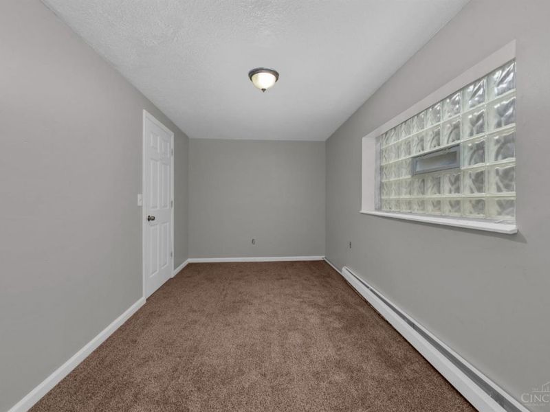 6110 Stover Ave, Cincinnati, OH 45237 Photo 9