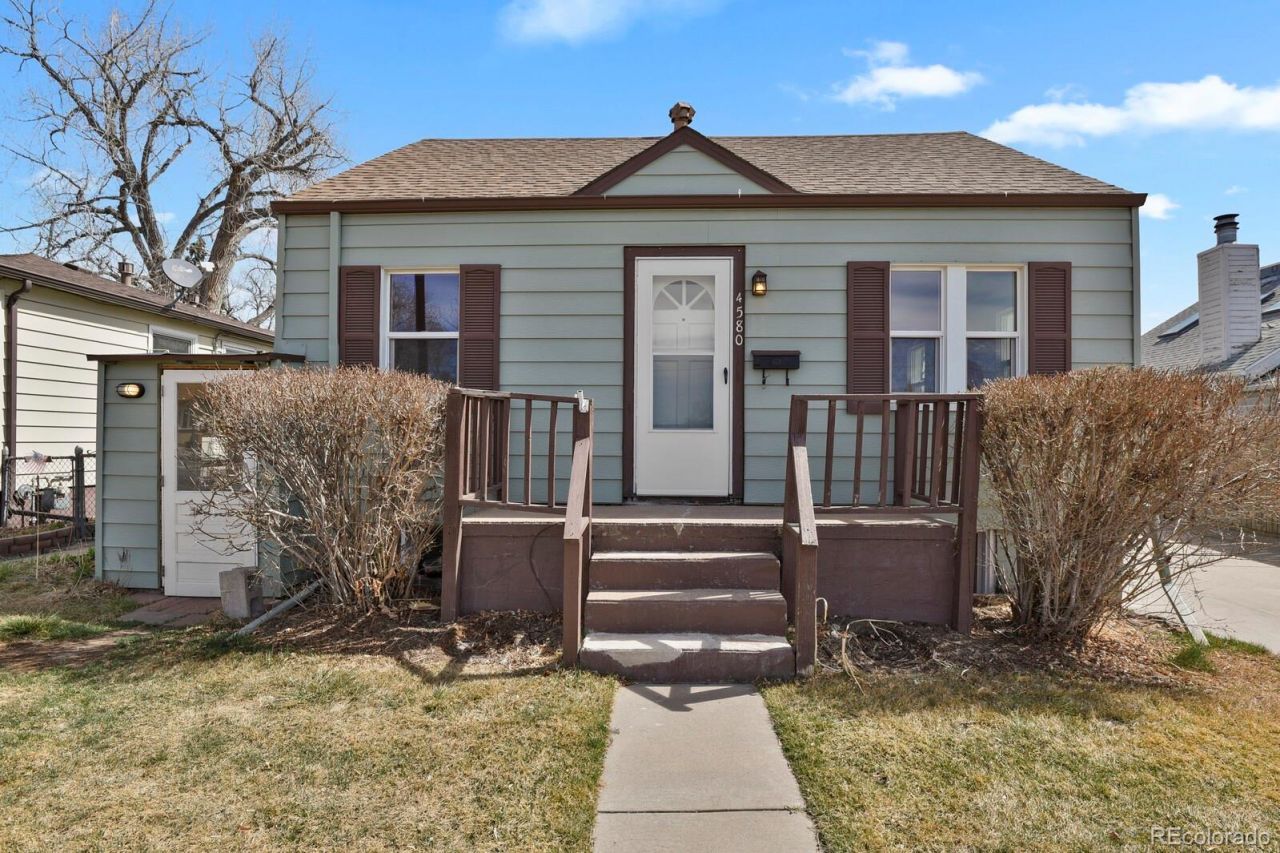 4580 S Logan Street, Englewood, CO 80113 Main Photo